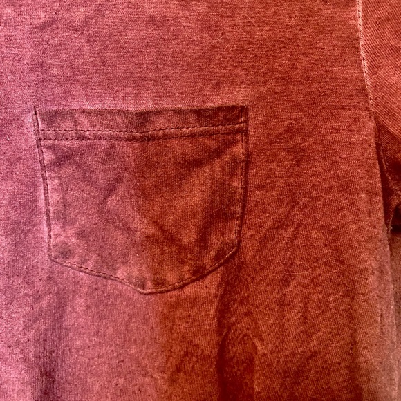 Maroon T-Shirt With Pocket Size XS - Picture 3 of 4